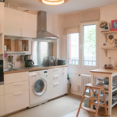 Charming 38 M-Near Place De La Bastille! *