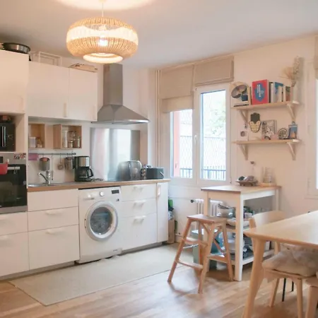 Charming 38 M-Near Place De La Bastille! Apartment Paris